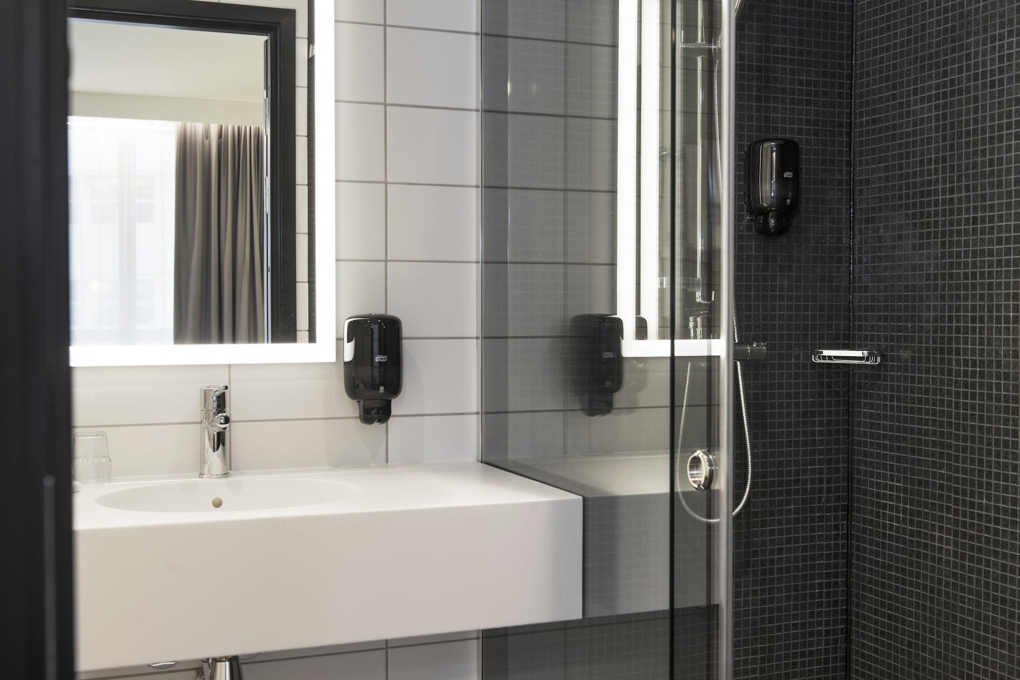 Thon Hotel Vika Atrium Oslo Exteriör bild